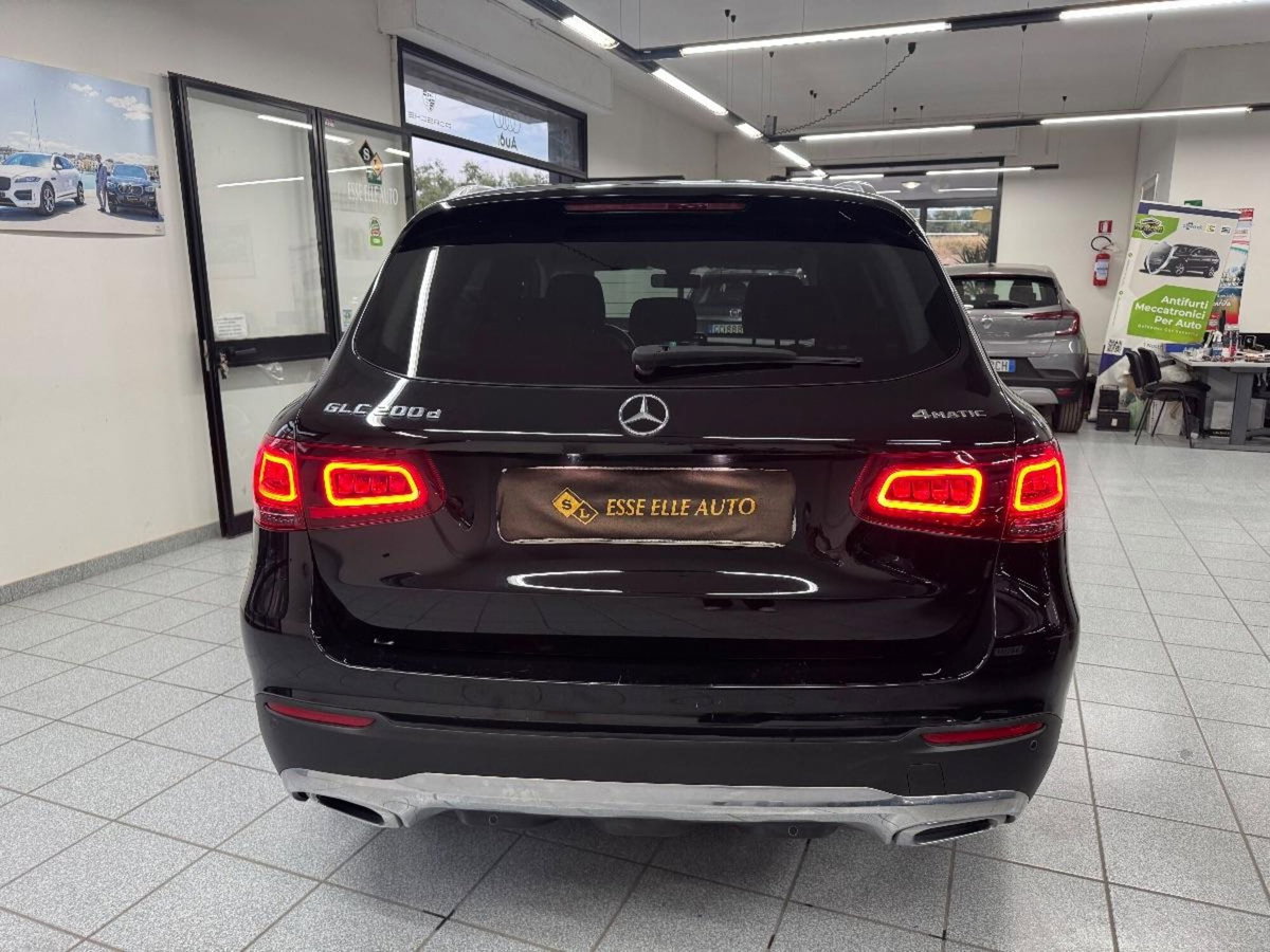 Mercedes-Benz GLC SUV 200 d 4Matic Sport (5)