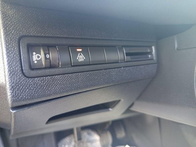 Peugeot 3008 BlueHDi 130 S&S Allure (14)
