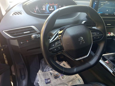 Peugeot 3008 BlueHDi 130 S&S Allure (15)