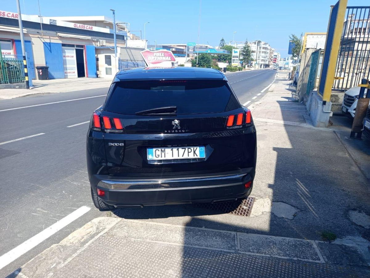 Peugeot 3008 BlueHDi 130 S&S Allure (6)
