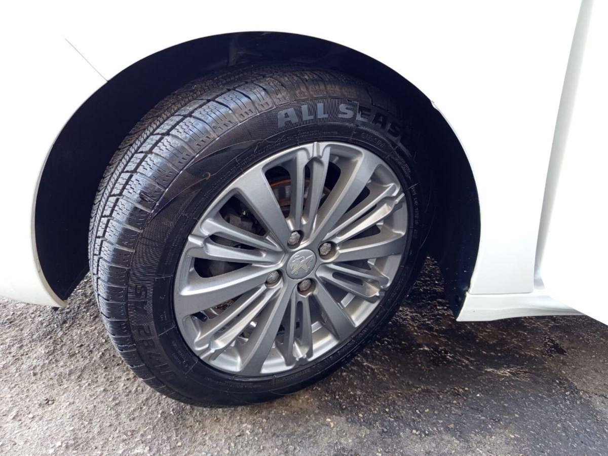 Peugeot 208 75 5 porte Active (11)