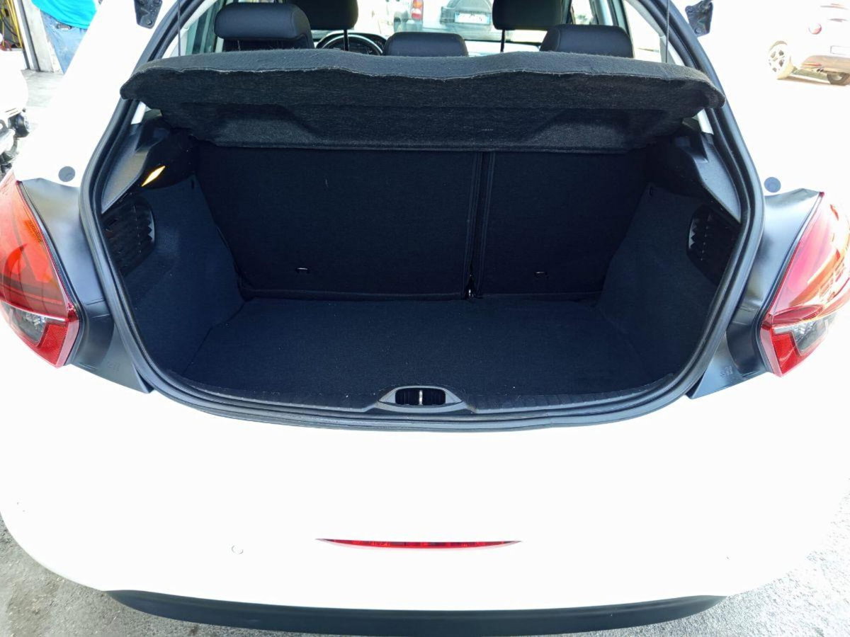 Peugeot 208 75 5 porte Active (9)