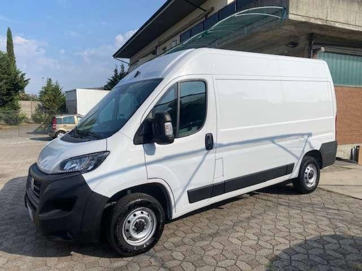 Fiat Ducato Furgone L2H2 2.2 diesel 140cv (2)