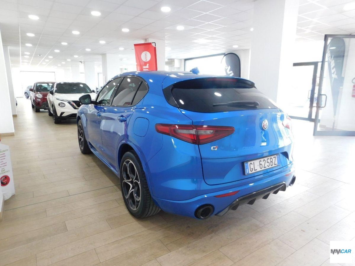 Alfa Romeo Stelvio Stelvio 2.2 Turbodiesel 210 CV AT8 Q4 Veloce (4)