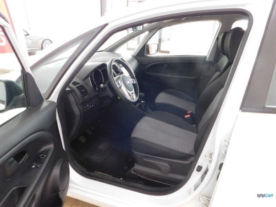 Kia Venga 1.4 EcoGPL Active (9)