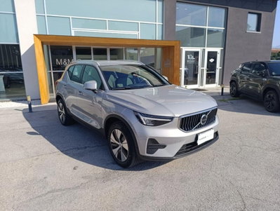 Volvo XC40 T4 Recharge Plug-in Hybrid automatico Core usata