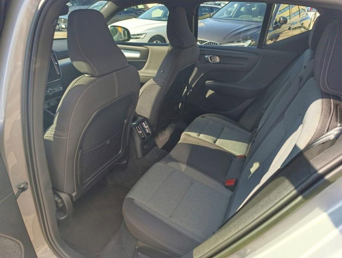 Volvo XC40 T4 Recharge Plug-in Hybrid automatico Core (13)