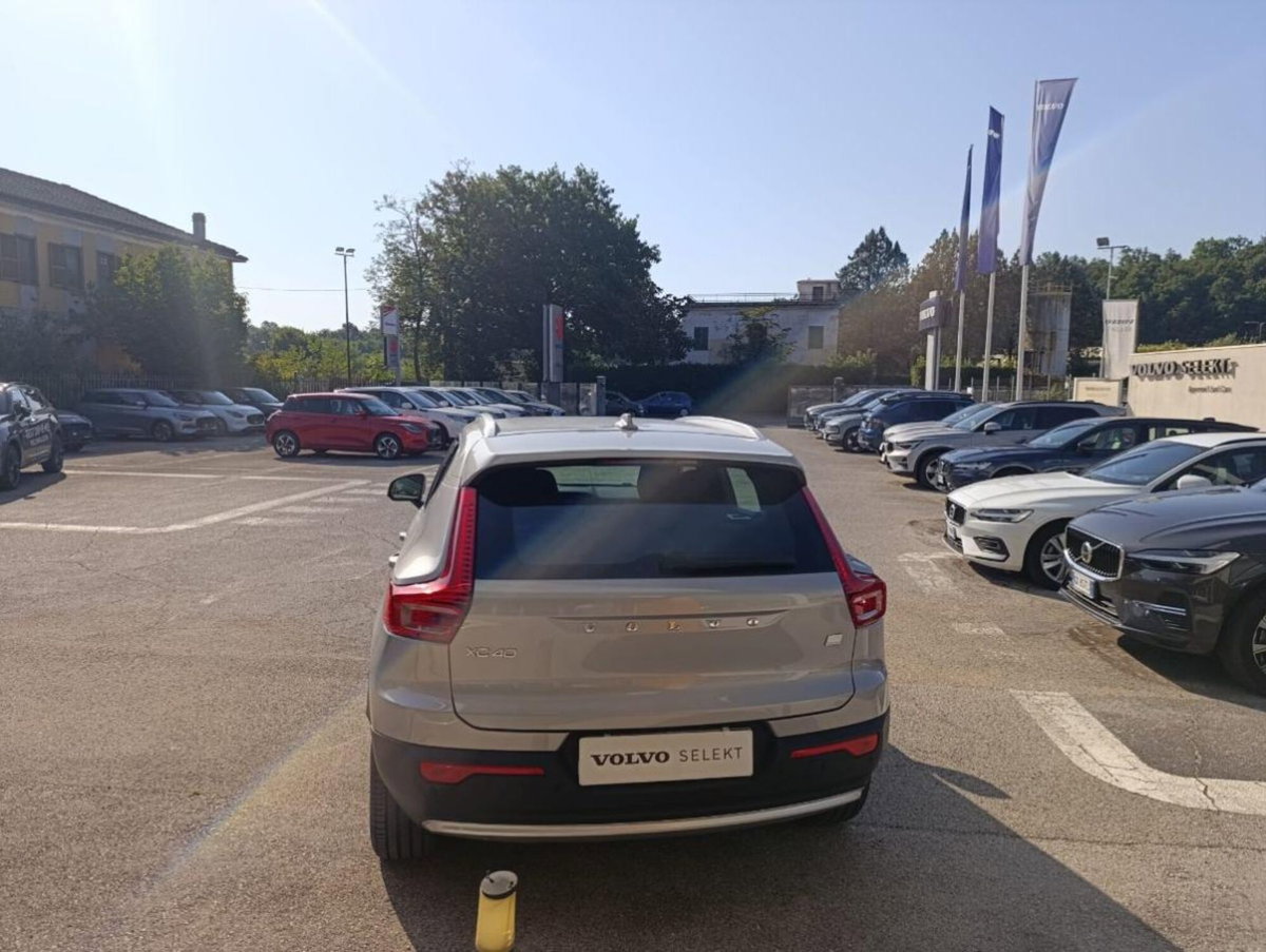 Volvo XC40 T4 Recharge Plug-in Hybrid automatico Core (4)