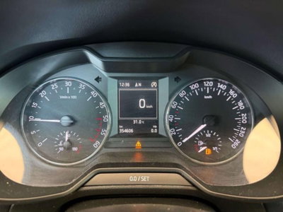 Skoda Octavia 2.0 TDI CR Elegance (14)