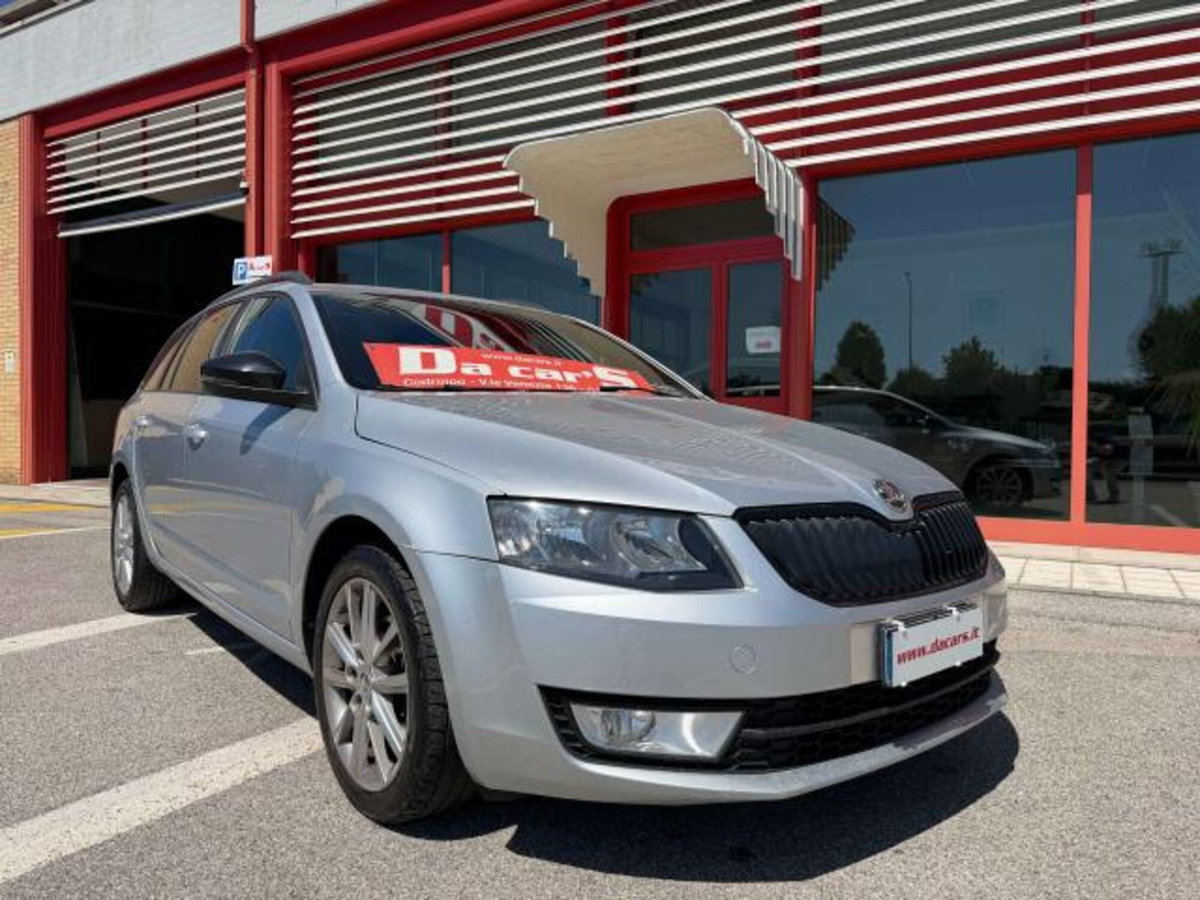 Skoda Octavia 2.0 TDI CR Elegance (7)