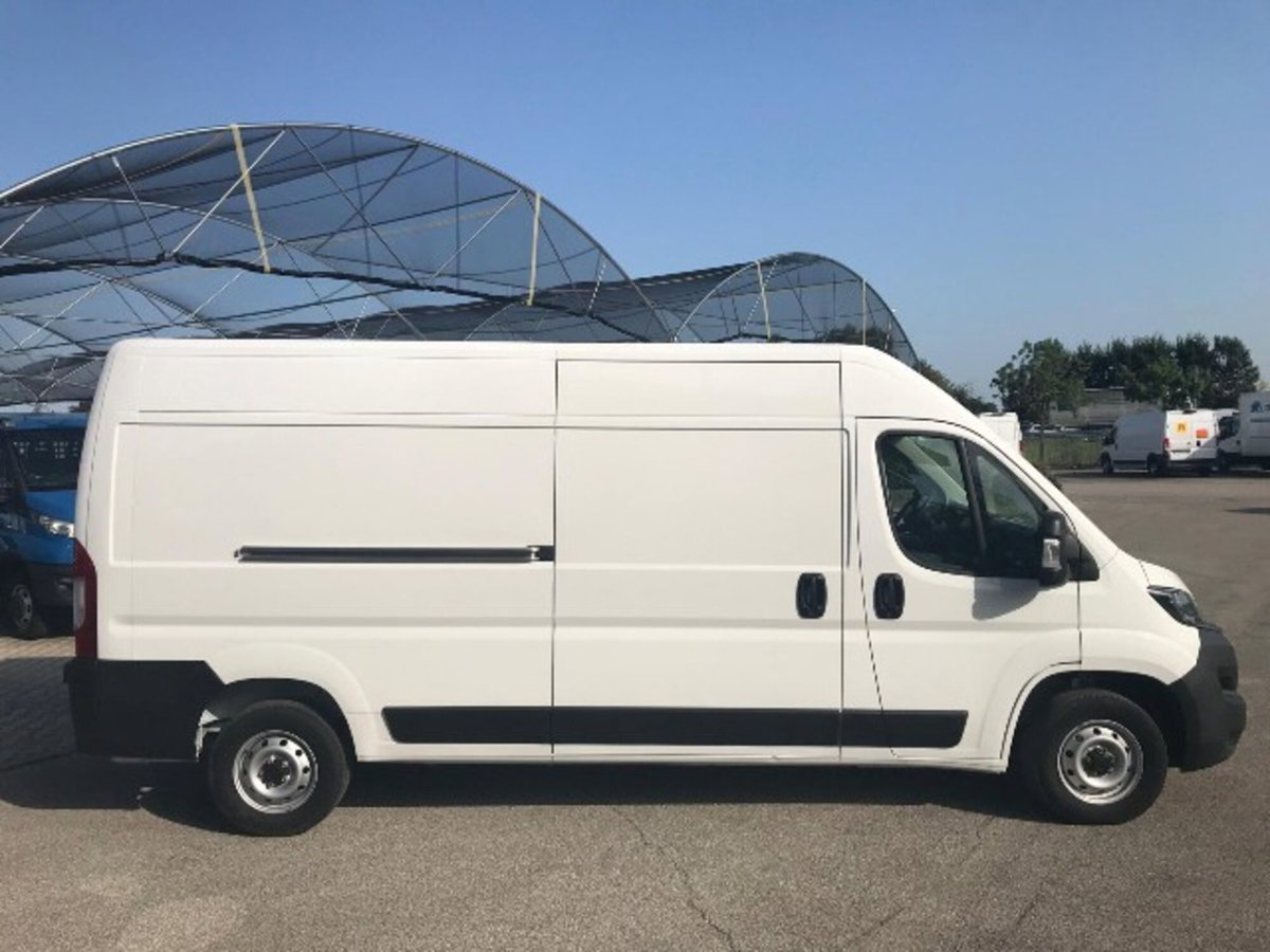 Fiat Ducato 35 LH2 2.2 mjt3 140cv combi shuttle serie 8 (6)