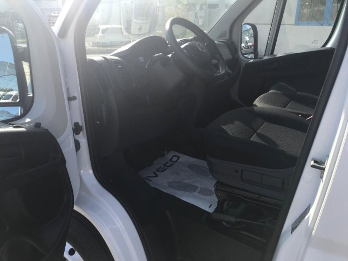 Fiat Ducato 35 LH2 2.2 mjt3 140cv combi shuttle serie 8 (9)