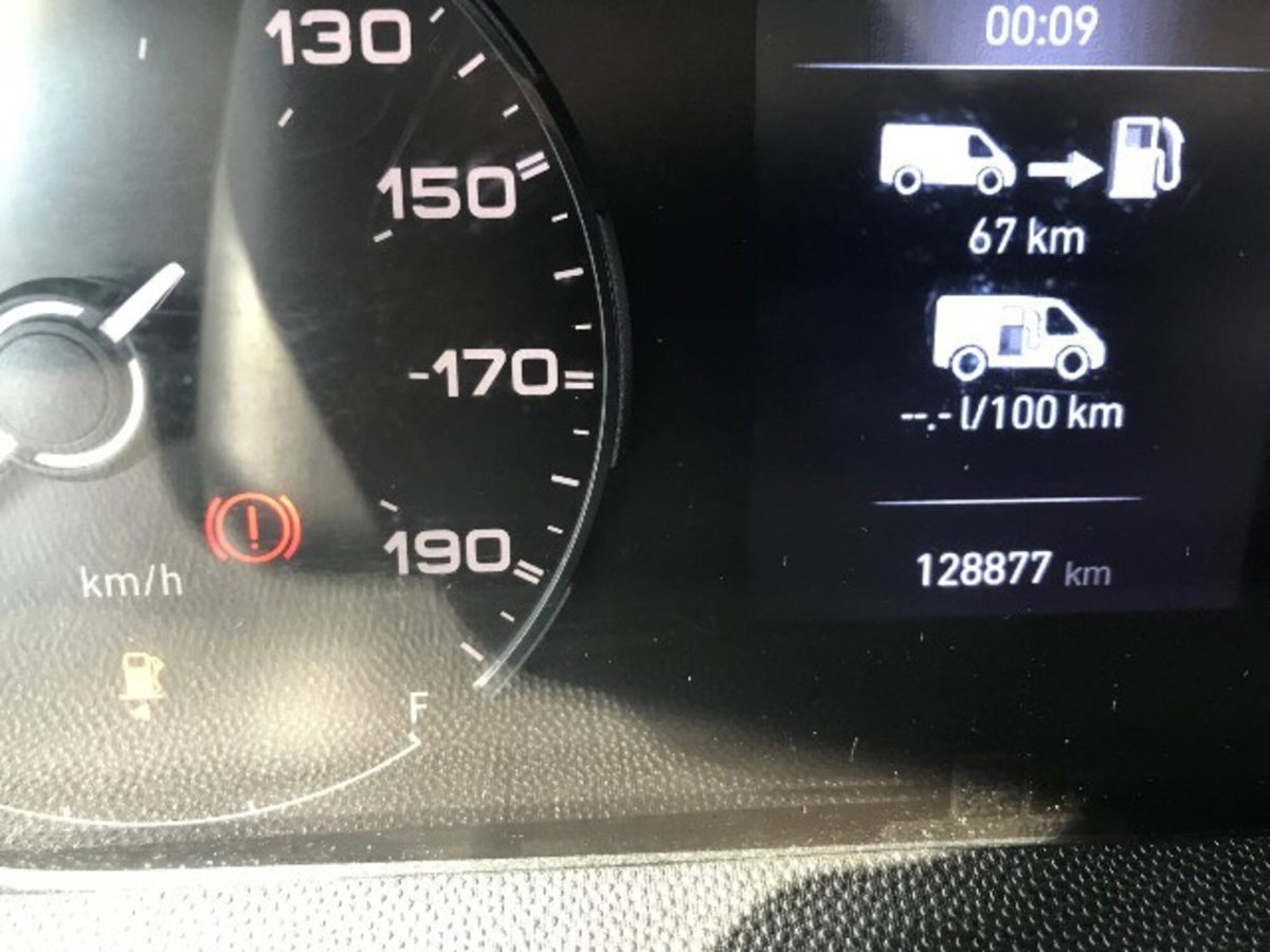 Fiat Ducato Furgone Vetrato 33 MH2 2.2 mjt3 120cv  serie 8 (11)
