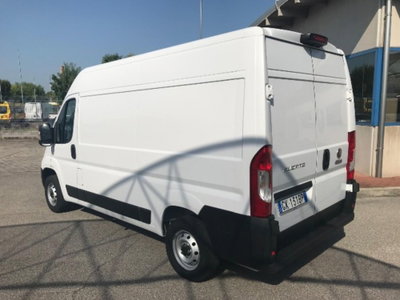 Fiat Ducato Furgone Vetrato 33 MH2 2.2 mjt3 120cv  serie 8 (4)
