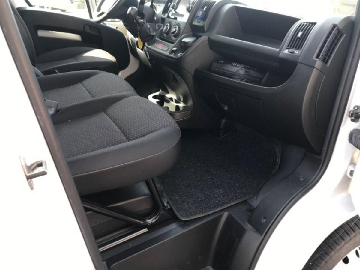 Citroen Jumper Furgone 33 L2H2 2.2 diesel 140cv S&S (12)