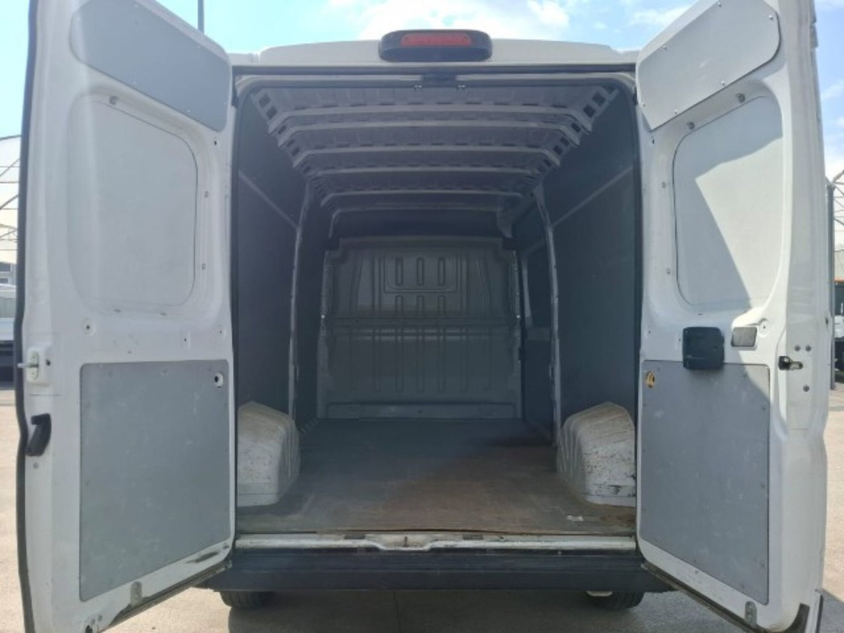 Fiat Ducato Furgone maxi 35 LH2 2.2 mjt3 180cv serie 9 (8)