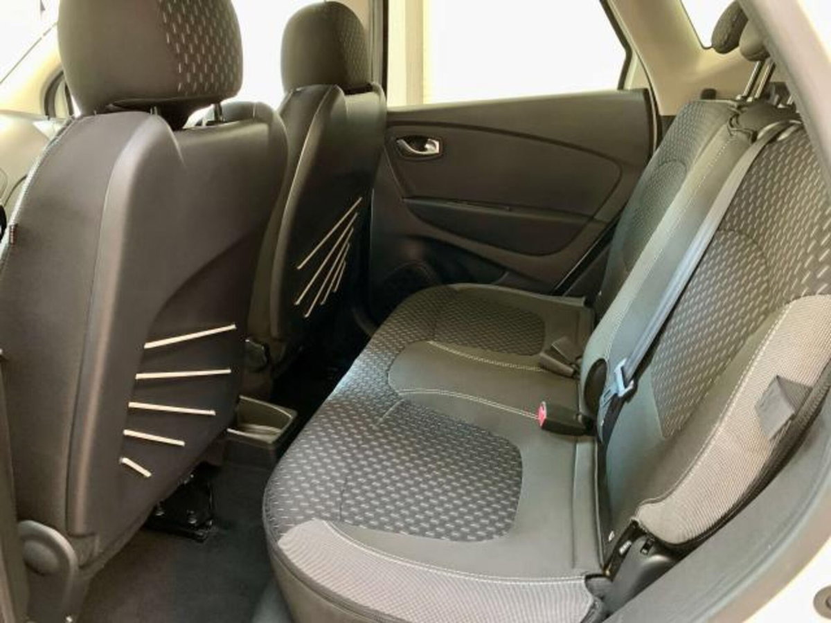 Renault Captur dCi 8V 110 CV Start&Stop Energy Sport Edition (12)
