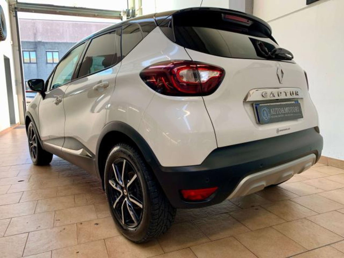 Renault Captur dCi 8V 110 CV Start&Stop Energy Sport Edition (14)