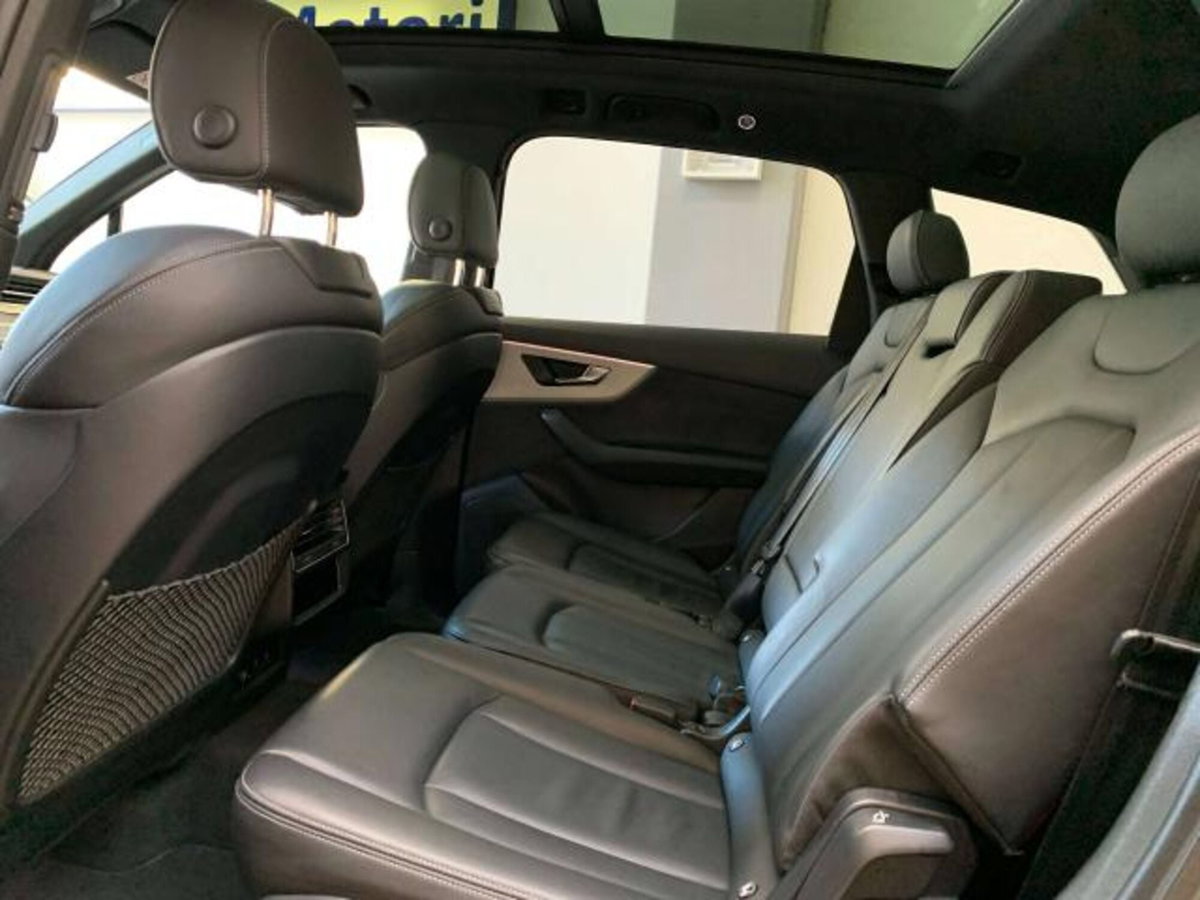 Audi Q7 3.0 tdi mhev S line edition quattro 286cv tiptronic 7p.ti (12)
