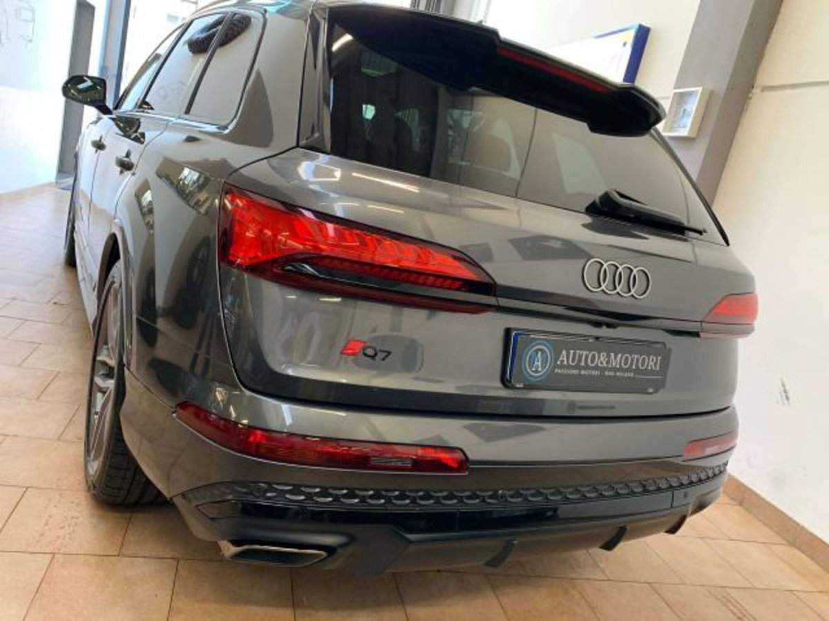 Audi Q7 3.0 tdi mhev S line edition quattro 286cv tiptronic 7p.ti (15)