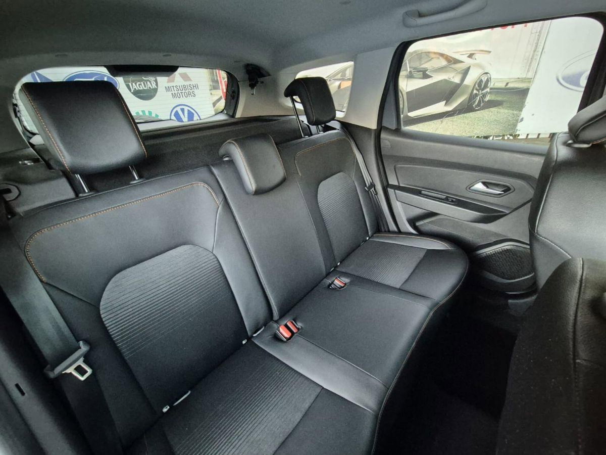 Dacia Duster 1.0 TCe GPL 4x2 Extreme (12)