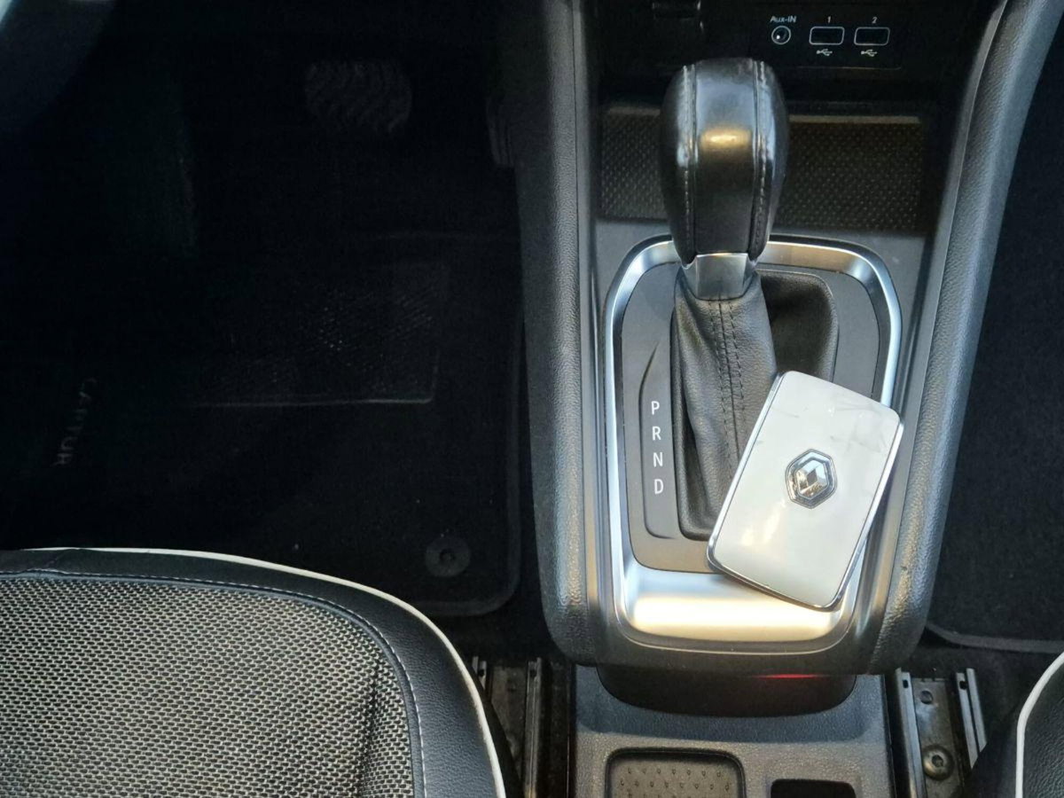 Renault Captur Blue dCi 115 CV EDC Intens (19)