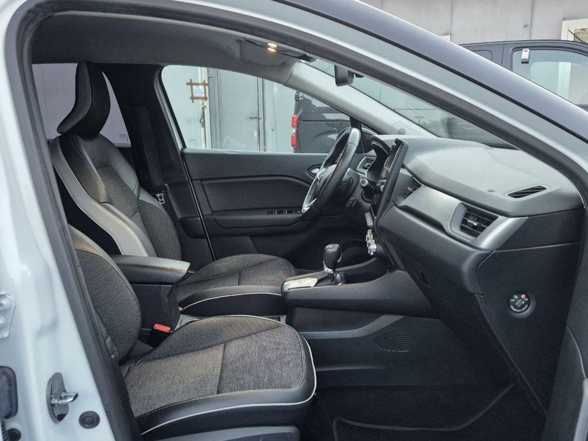 Renault Captur Blue dCi 115 CV EDC Intens (9)