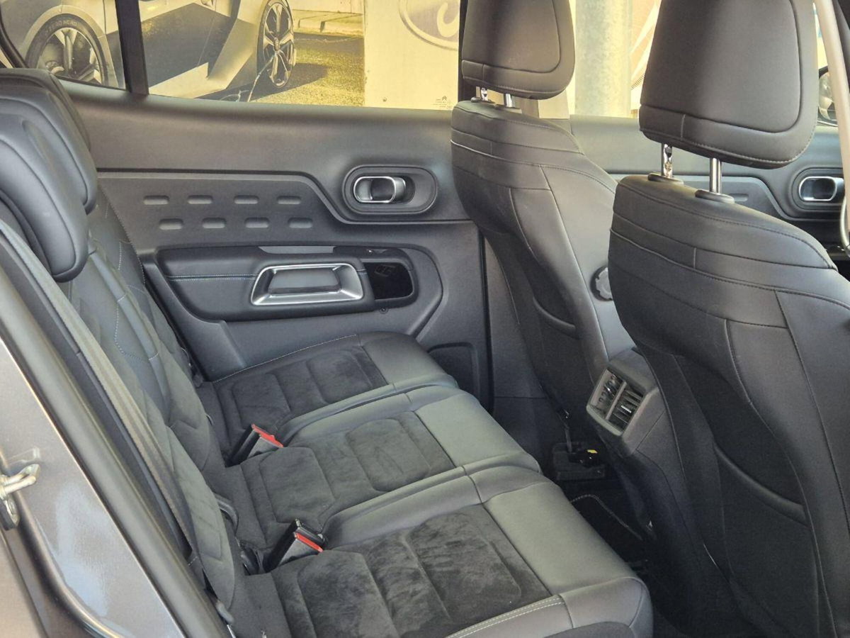 Citroen C5 Aircross Aircross BlueHDi 130 S&S EAT8 Shine Pack (18)