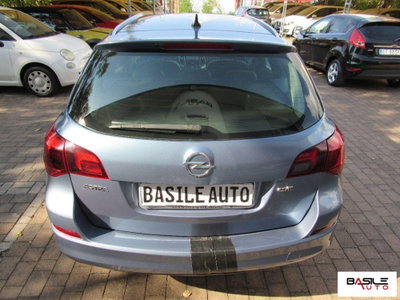 Opel Astra Station Wagon 1.7 CDTI 125CV Station Wagon Cosmo (4)