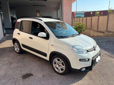 Fiat Panda 1.0 FireFly S&S Hybrid City Cross (2)