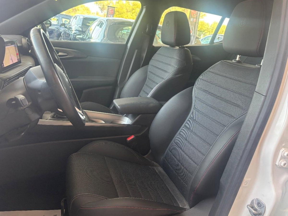 Alfa Romeo Tonale 1.6 Sprint 130cv tct6 (7)