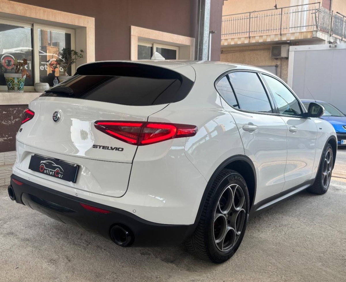 Alfa Romeo Stelvio Stelvio 2.2 Turbodiesel 190 CV AT8 Q4 Super Business (5)