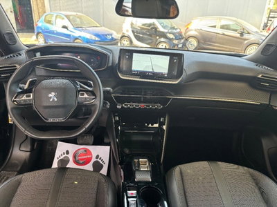 Peugeot 2008 BlueHDi 130 S&S EAT8 Allure Pack (11)