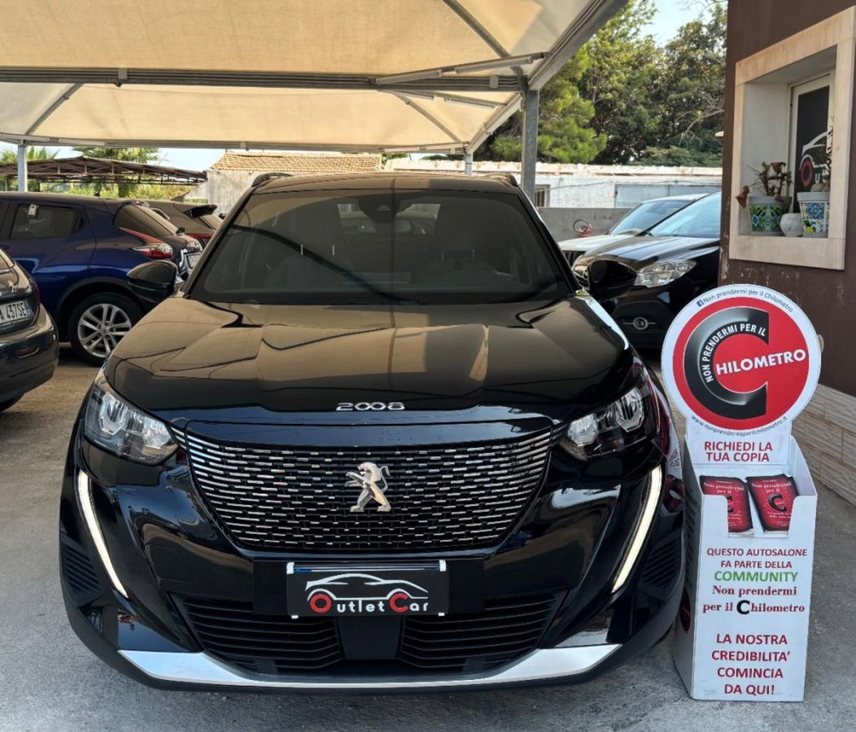 Peugeot 2008 BlueHDi 130 S&S EAT8 Allure Pack (2)