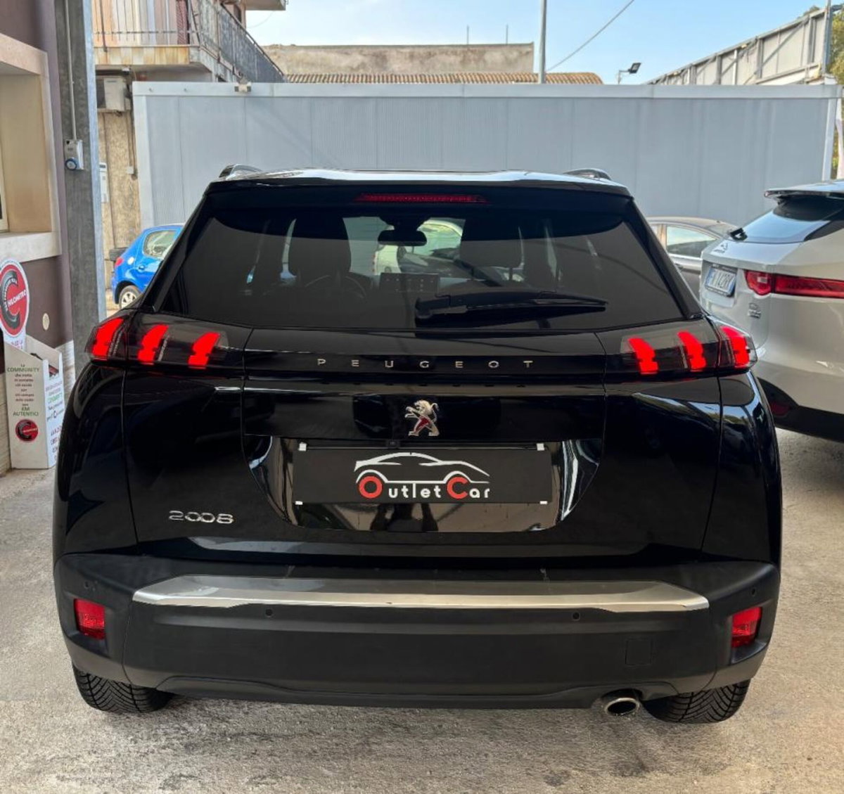Peugeot 2008 BlueHDi 130 S&S EAT8 Allure Pack (6)