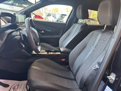 Peugeot 2008 BlueHDi 130 S&S EAT8 Allure Pack (8)