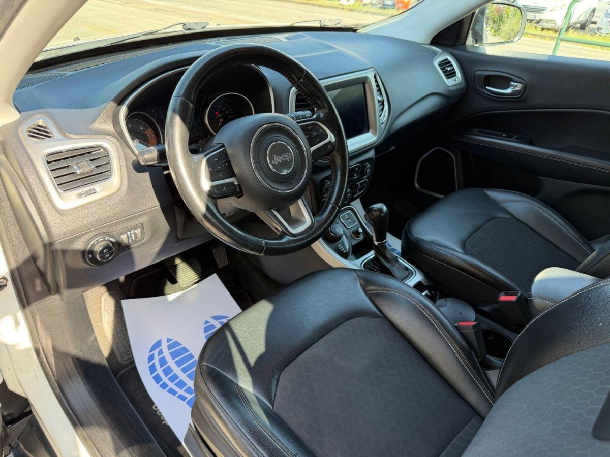 Jeep Compass 2.0 Multijet II aut. 4WD Longitude (10)