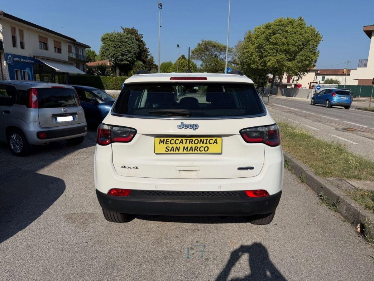 Jeep Compass 2.0 Multijet II aut. 4WD Longitude (5)