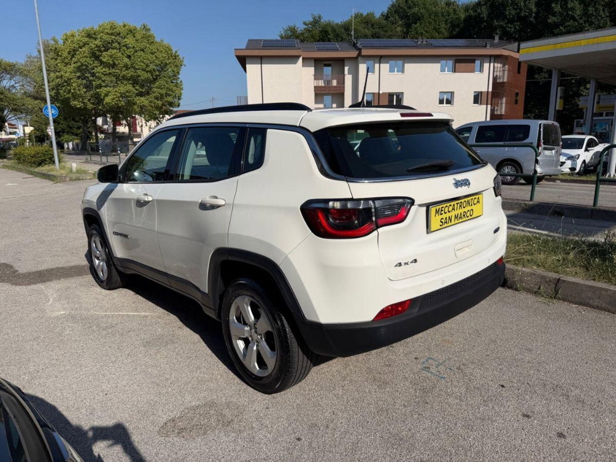 Jeep Compass 2.0 Multijet II aut. 4WD Longitude (6)
