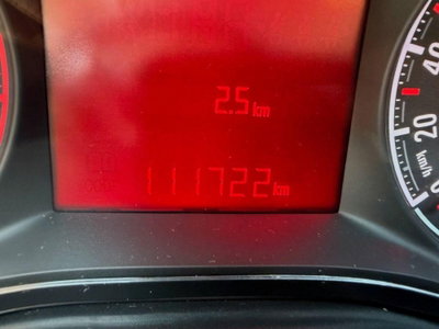 Opel Corsa Coupé 1.2 n-Joy (12)