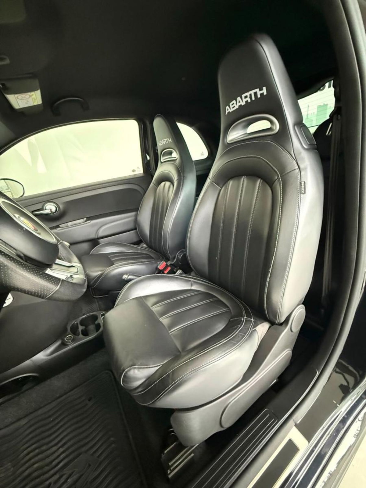 Abarth 595 595 1.4 Turbo T-Jet 165 CV Pista (13)