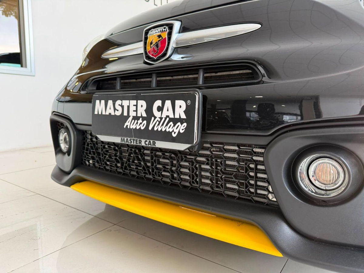 Abarth 595 595 1.4 Turbo T-Jet 165 CV Pista (5)