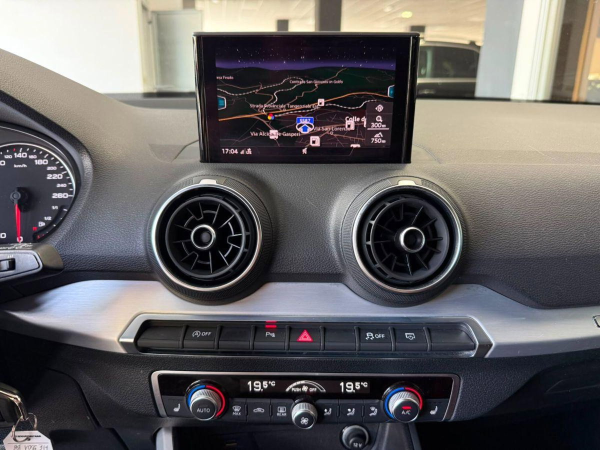 Audi Q2 Q2 35 TDI quattro S tronic S line Edition (19)