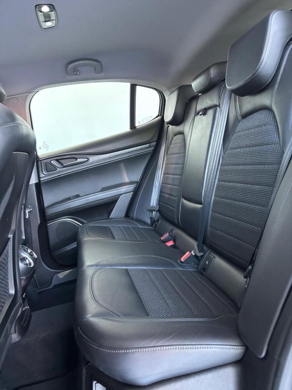 Alfa Romeo Stelvio Stelvio 2.2 Turbodiesel 210 CV AT8 Q4 Super (19)