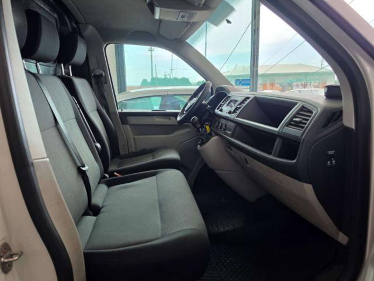 Volkswagen Veicoli Commerciali Transporter Furgone 2.0 TDI 102CV PC Kombi (7)