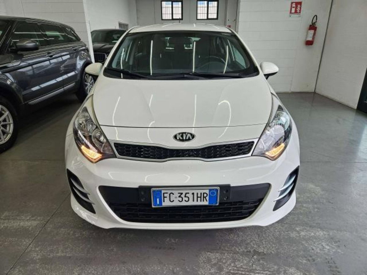 Kia Rio 1.1 CRDi 5p. Active (2)