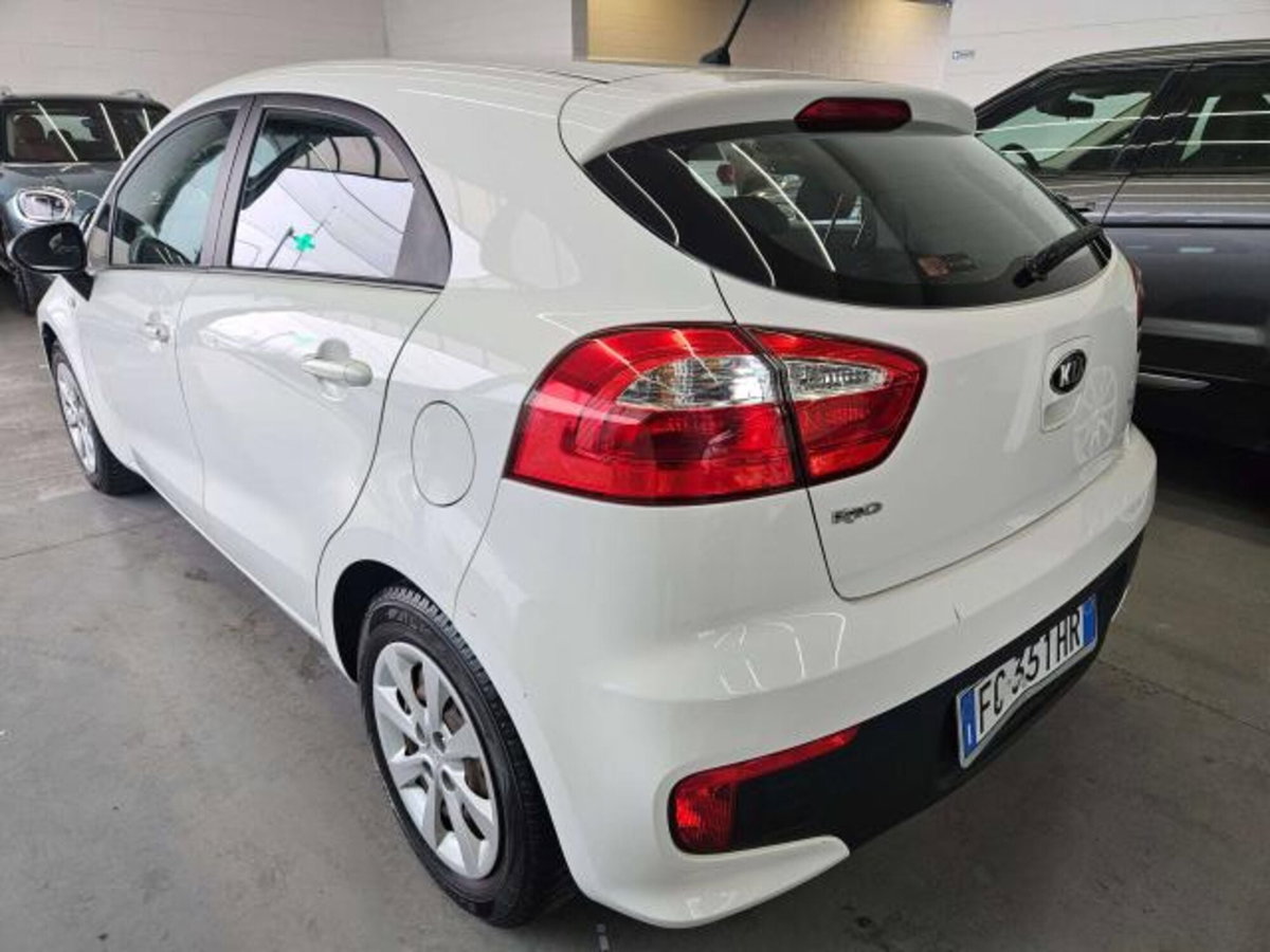 Kia Rio 1.1 CRDi 5p. Active (4)