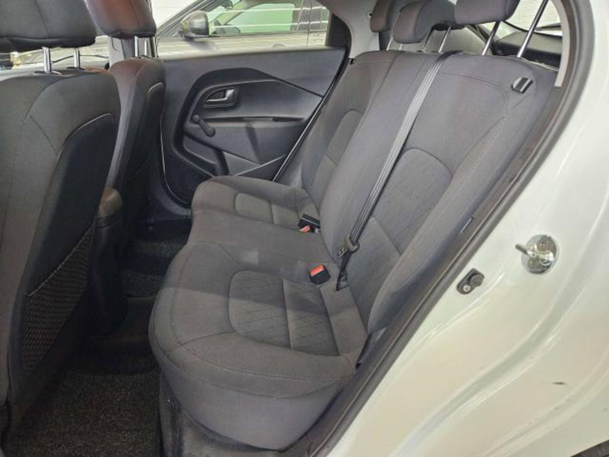 Kia Rio 1.1 CRDi 5p. Active (9)