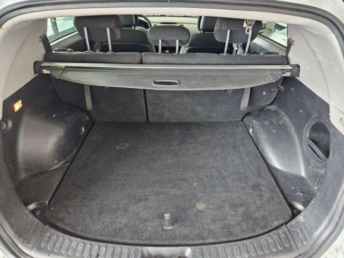 Kia Sportage 1.7 CRDI 2WD Class (8)