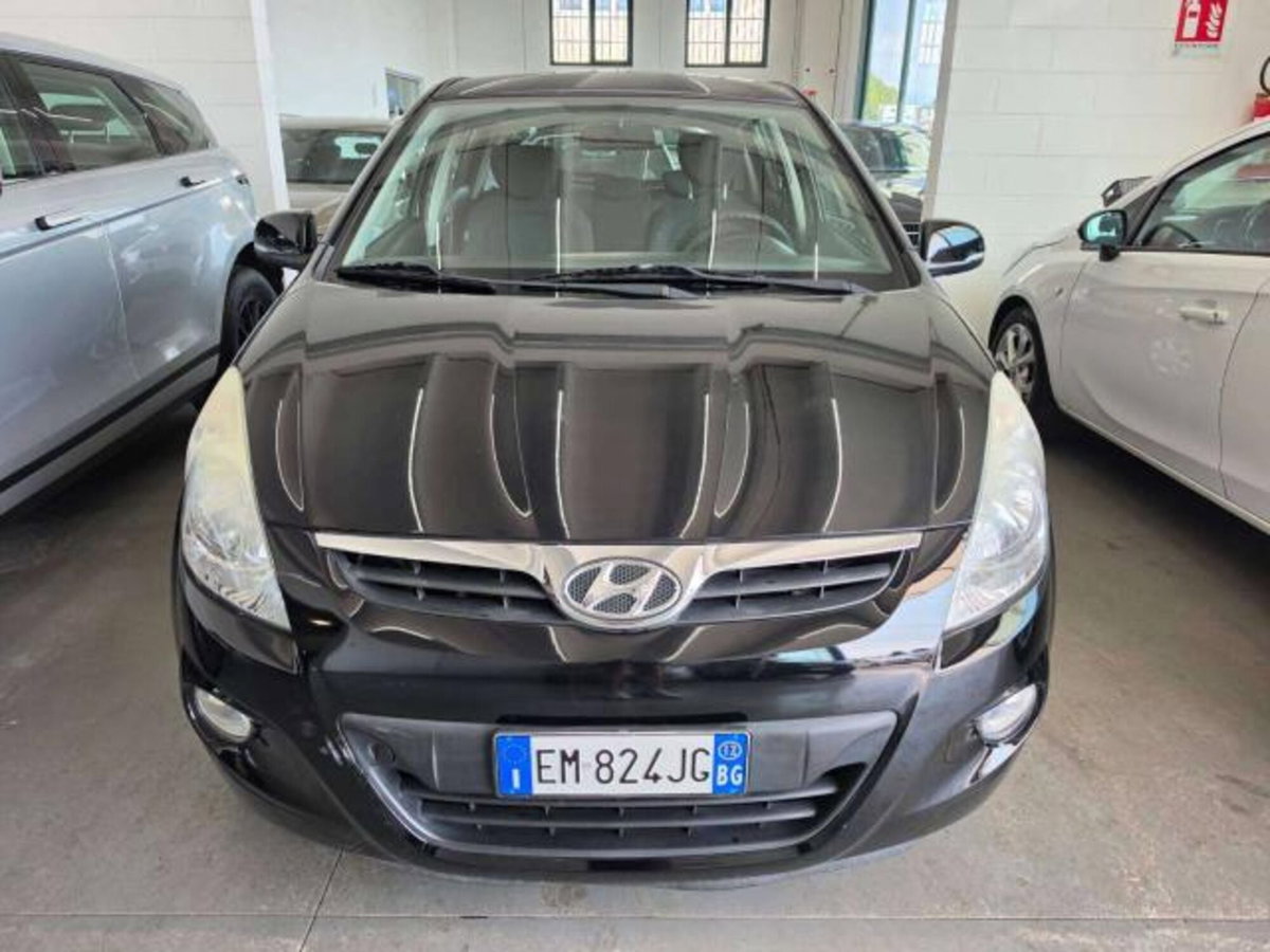 Hyundai i20 1.2 5p. Comfort (2)
